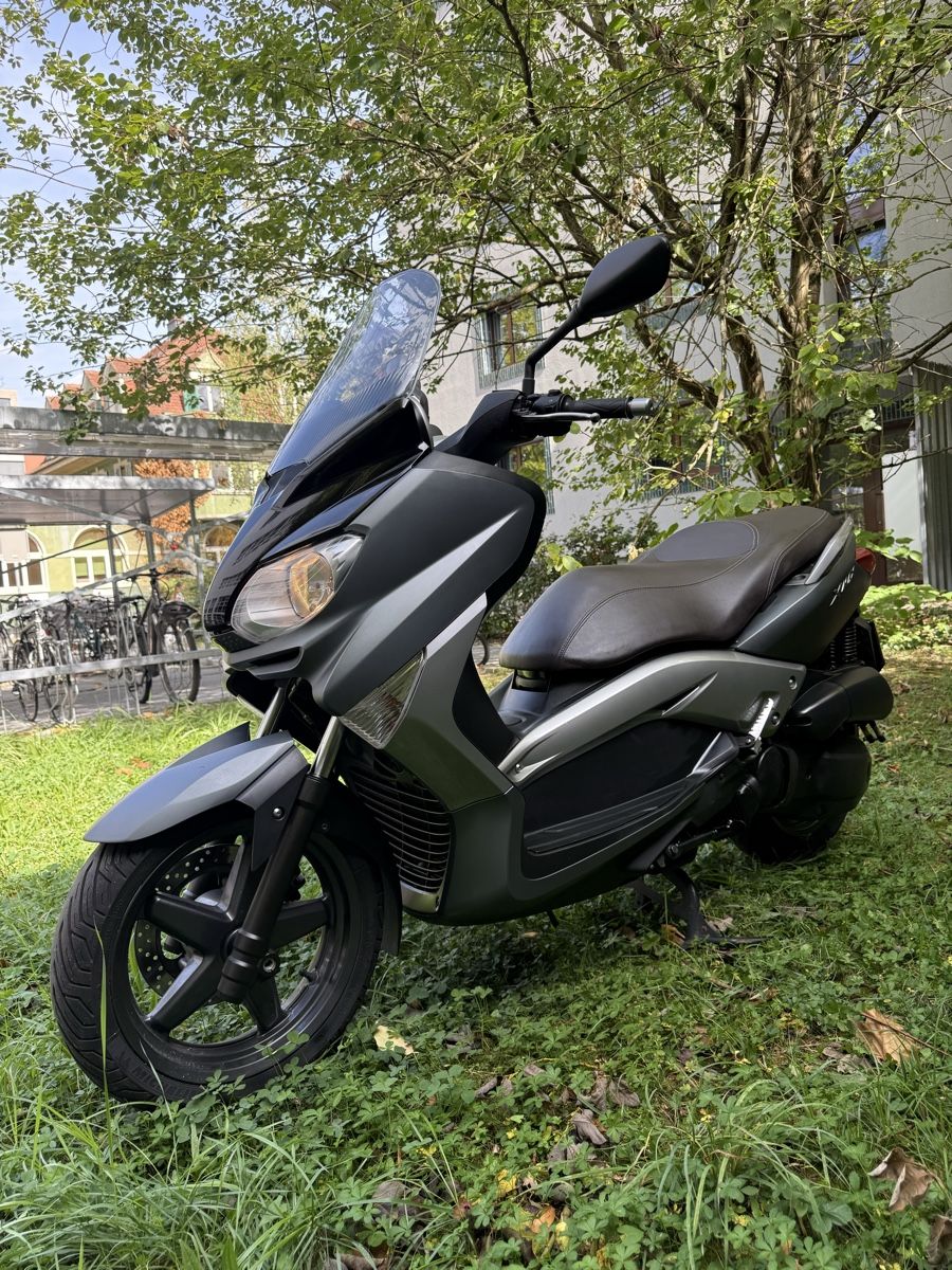Yamaha Scooter: YAMAHA X-MAX 125 CC – Usato da Winterthur venduto da Fabio_46 4