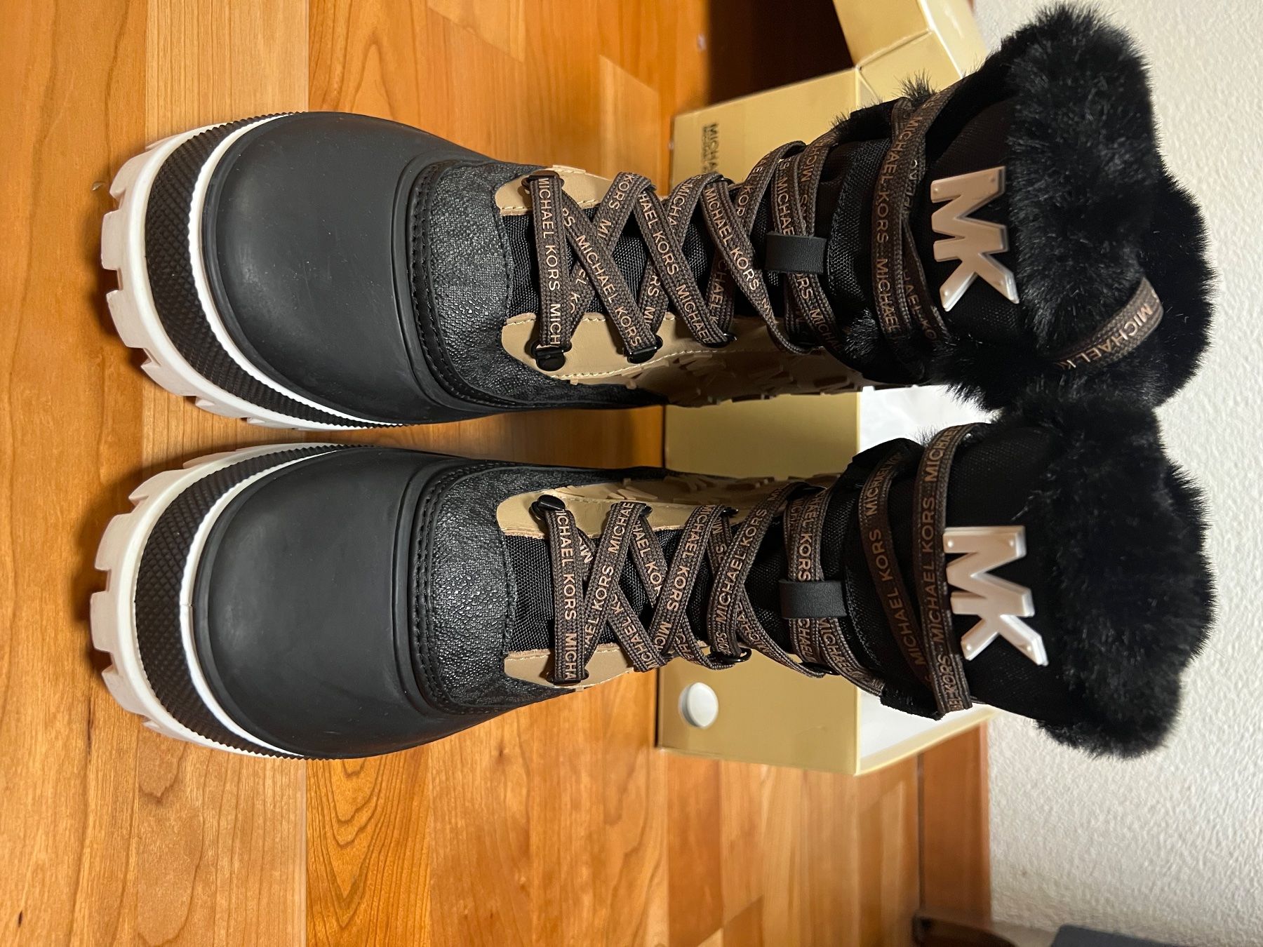 Michael Kors Scarpe da donna: Stiefeletten MICHAEL KORS 38 New – Usato da Schiers venduto da Sam.ahd1 1