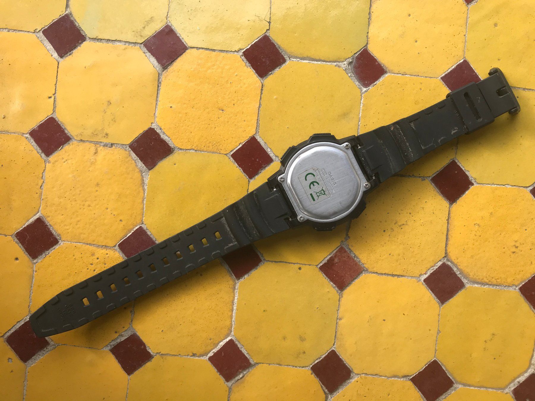 Casio Uhren: Casio AE-1000W Watch - water resistant 100m – Gebraucht aus Onex von johnca 4