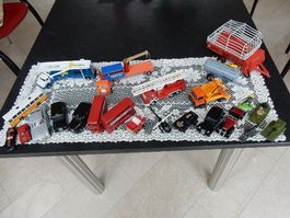 21 Spielzeugautos Vintage