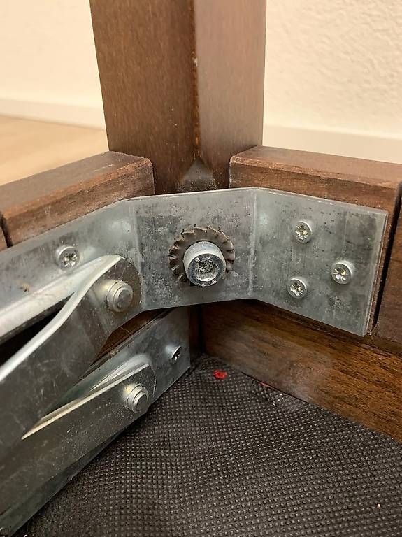 Hocker: Höhenverstellbare braune Klavierbank – Gebraucht aus Obernau von Arche_Noah_Brocki 9