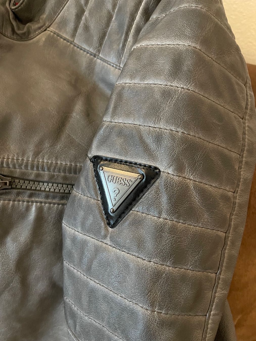 Guess Giacche: Guess Jacke – Nuovo (secondo la descrizione) da zufikon venduto da Jacky.N 6