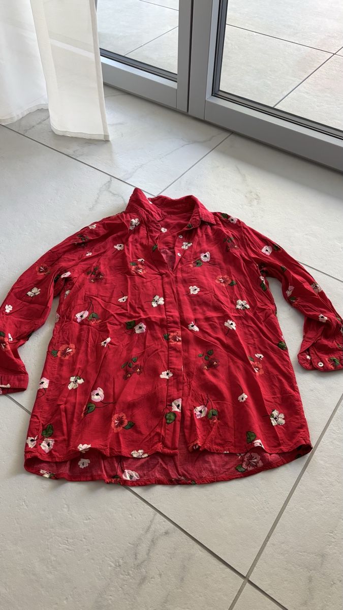 Stradivarius Camicette: Stradivarius Bluse rot M – Usato da Seengen venduto da sa_land