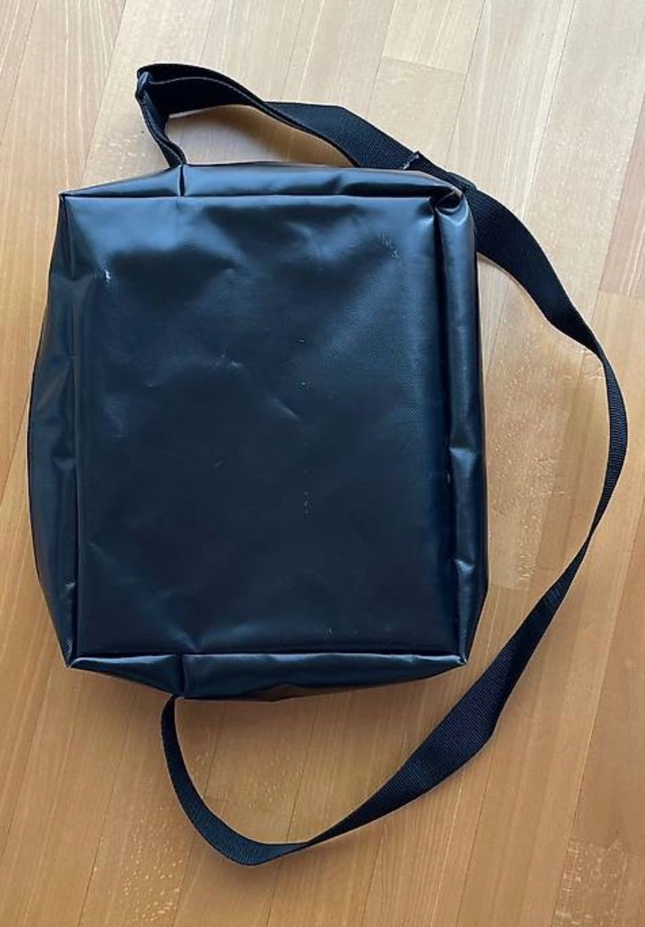 Taschen: Blachentasche Dance – Gebraucht aus Gümligen von ani_c7v6 1