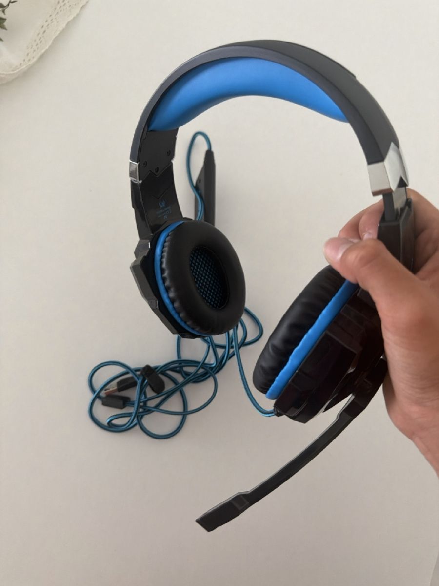Kopfhörer: Gaming Headset mit Mikrofon & LED-Beleuchtung – Neu (gemäss Beschreibung) aus Malters von yav_wfg8 2