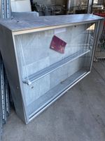 Vitrinenkasten Metall, Glas