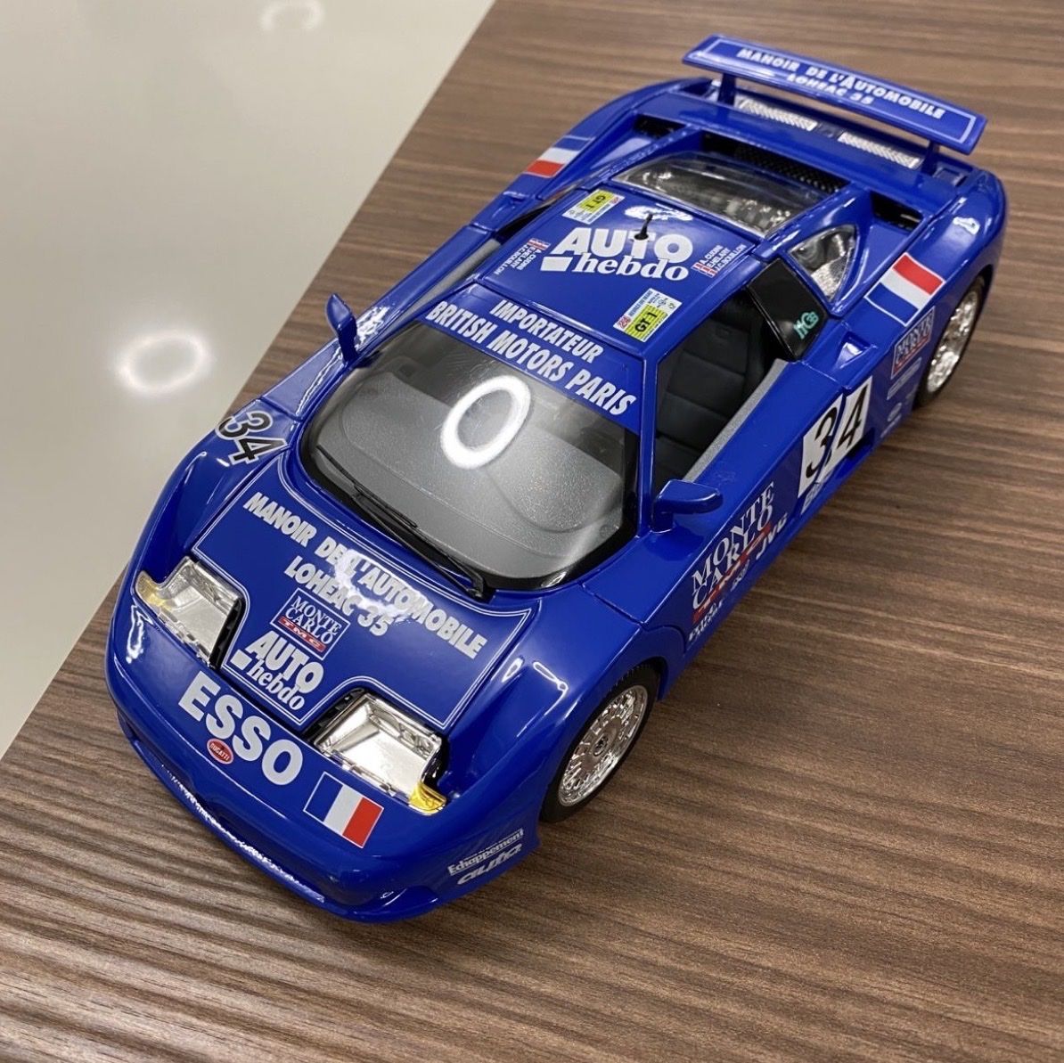 Bugatti Modellini d'auto: Bugatti Modellauto Monte Carlo BBS blau 1:18 – Usato da Spreitenbach venduto da dhy_qtm8 4