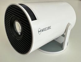 Magcubic Smart Projektor