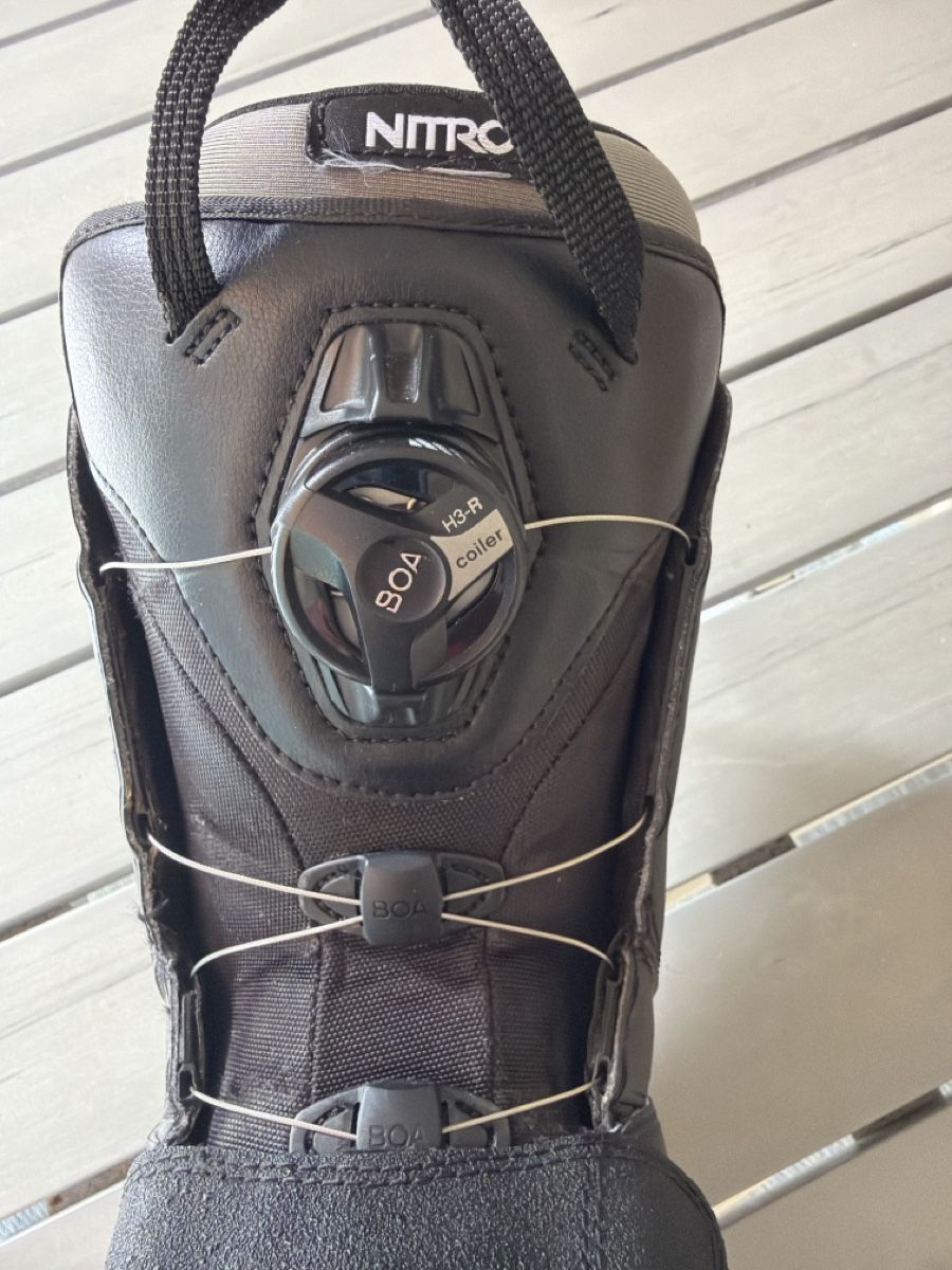 Chaussures garçon: Boots de snowboard Nitro – D'occasion à Marin-Epagnier par hibiscus26 3