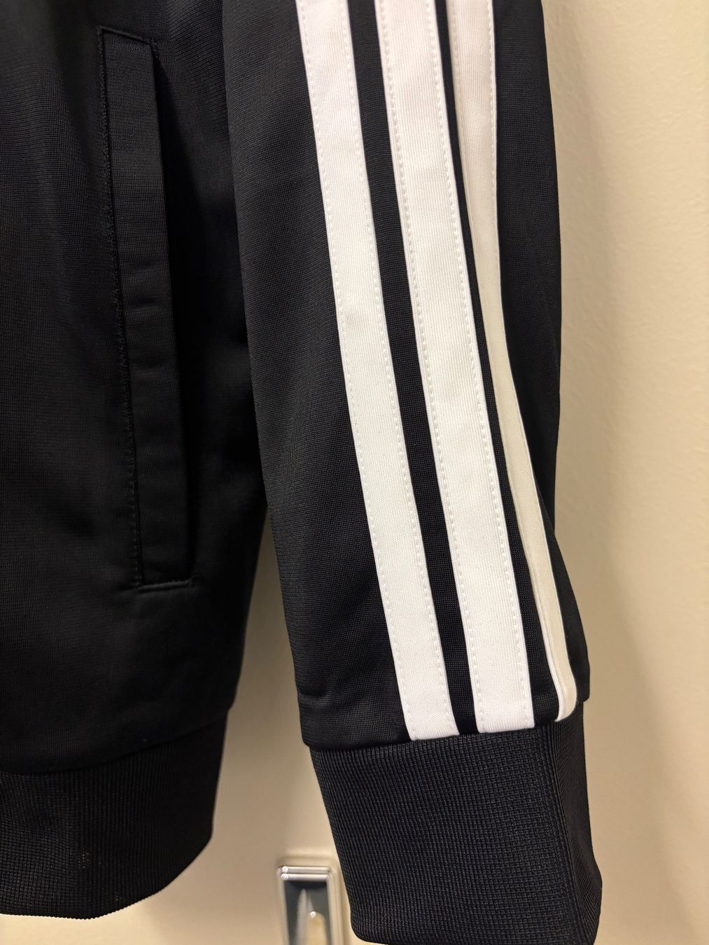 Adidas Jacken: Adidas Trainingsjacke – Neu und originalverpackt aus Zürich von mc_mike77 3