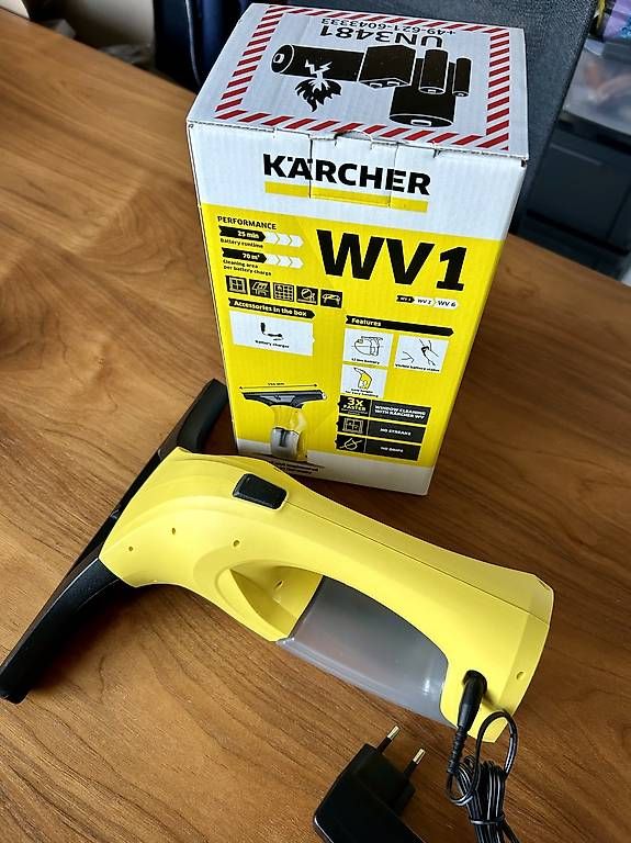 Autres articles pour la maison: KÄRCHER Fenstersauger – D'occasion à Stans par Shorteri 1