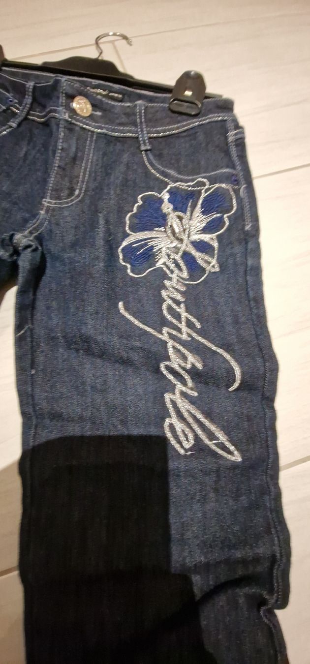 Southpole Jeans: Southpole Capri Jeans – Usato da Oftringen venduto da bin_2wk8 2