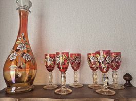 Schönes Gläser-Set antik