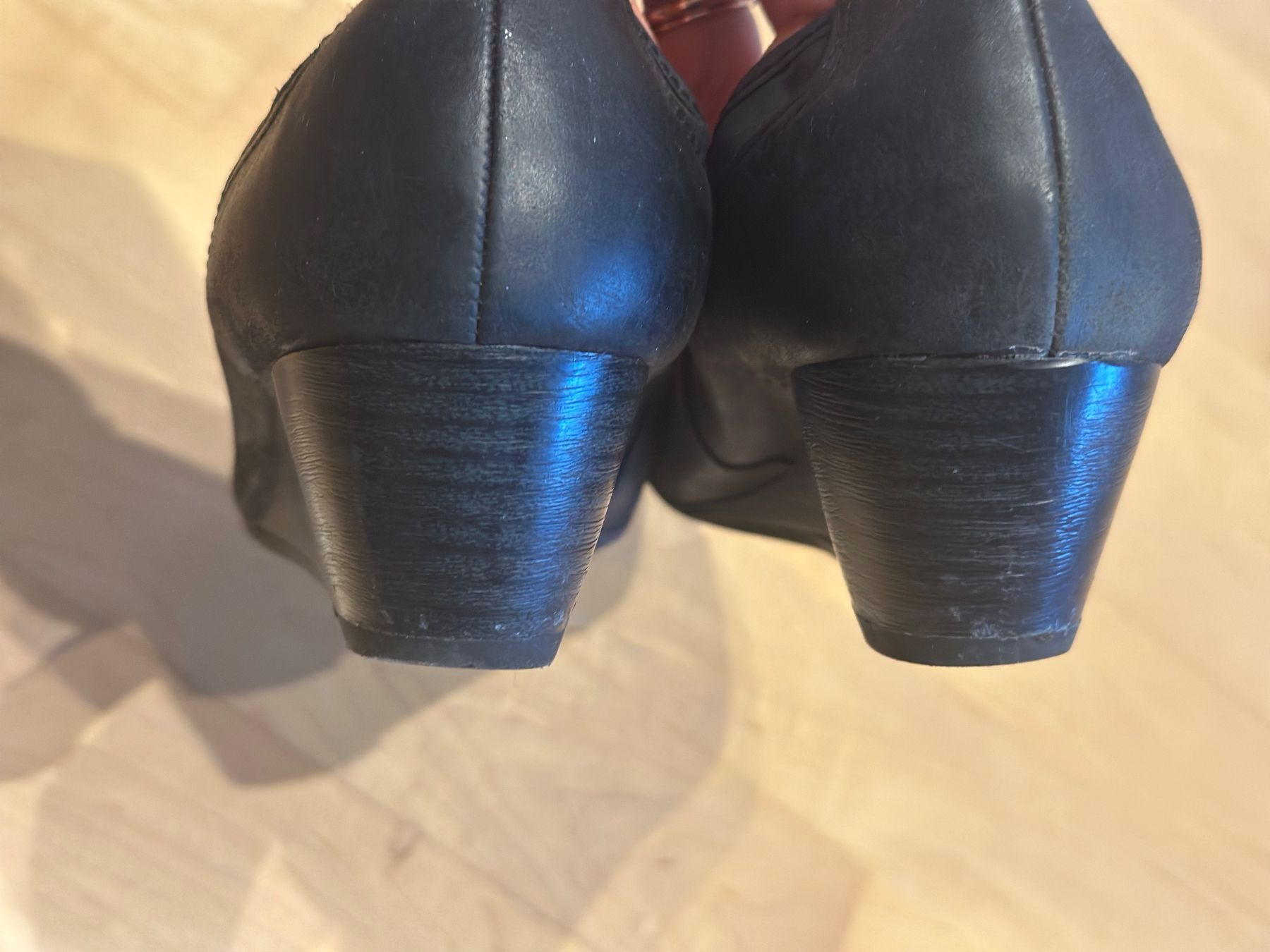 Tamaris Damenschuhe: Tamaris Halbschuh 37 schwarz – Gebraucht aus Rothenburg von wer_g9fd 5