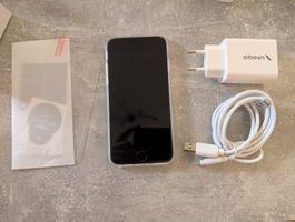 iPhone SE (3. Gen) 128 GB Starlight mit Zubehör 100% Akku