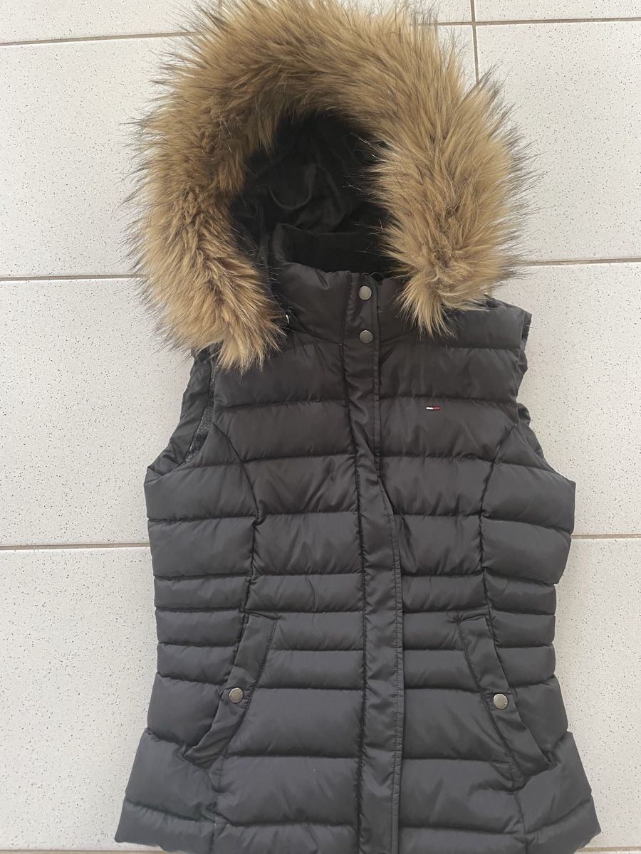 Tommy Hilfiger Giacche: Ärmellose Jacke - Tommy Hilfiger – Usato da Bergdietikon venduto da oce_m7mj 2