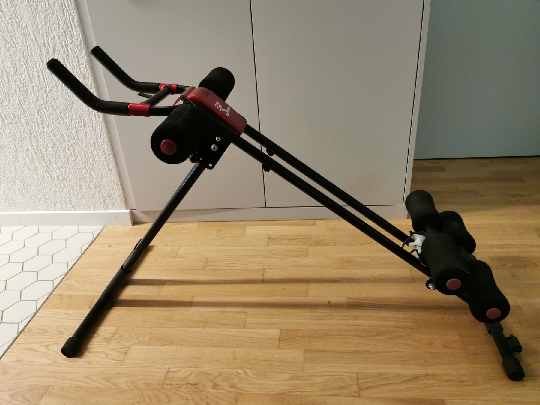 Vélos d'appartement: Bauchtrainer Gerät – D'occasion à Pfäffikon SZ par Maijecka 2