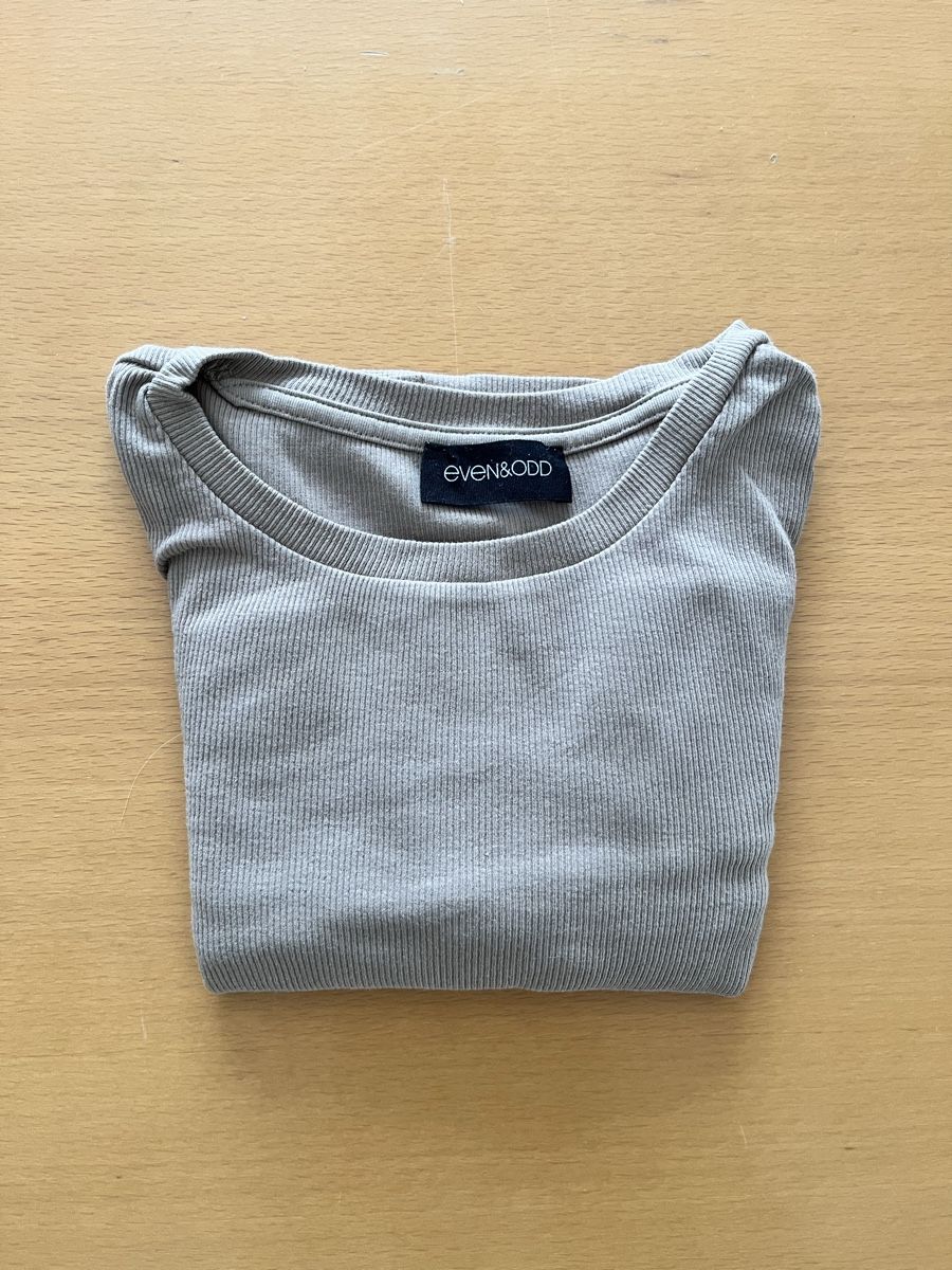 T-shirt: 3 Tshirts Gr. M – Nuovo (secondo la descrizione) da Zunzgen venduto da Snoops 3