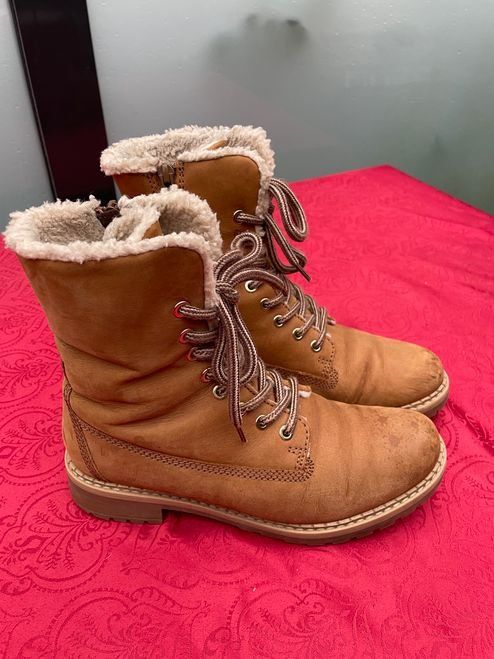 Damenschuhe: Mädchen Damen Stiefel beige 39 - 5th Avenue – Gebraucht aus Bergdietikon von antovale 1