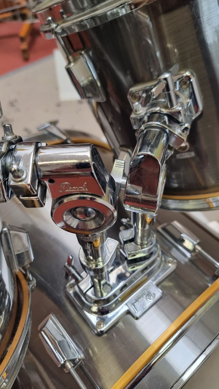 Strumenti musicali: Vintage Drumset – Usato da Langendorf venduto da Schnezu 2