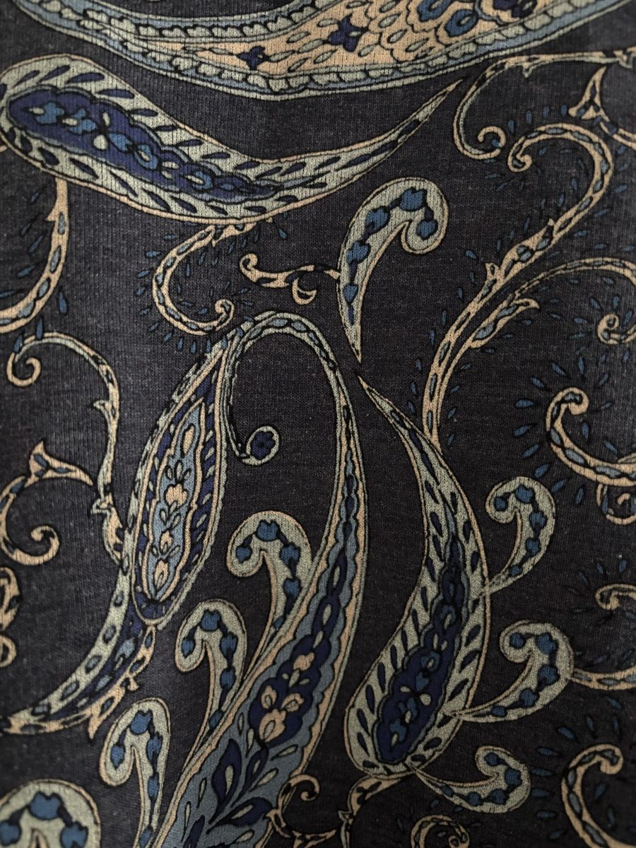 Maglioni & Felpe: Dunkelblauer H&M Pullover mit elegantem Paisley-Muster – Usato da Luzern venduto da aloevira 4