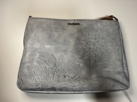 Desigual Handtasche Grau/Blau mit Blumenmuster - Top Zustand