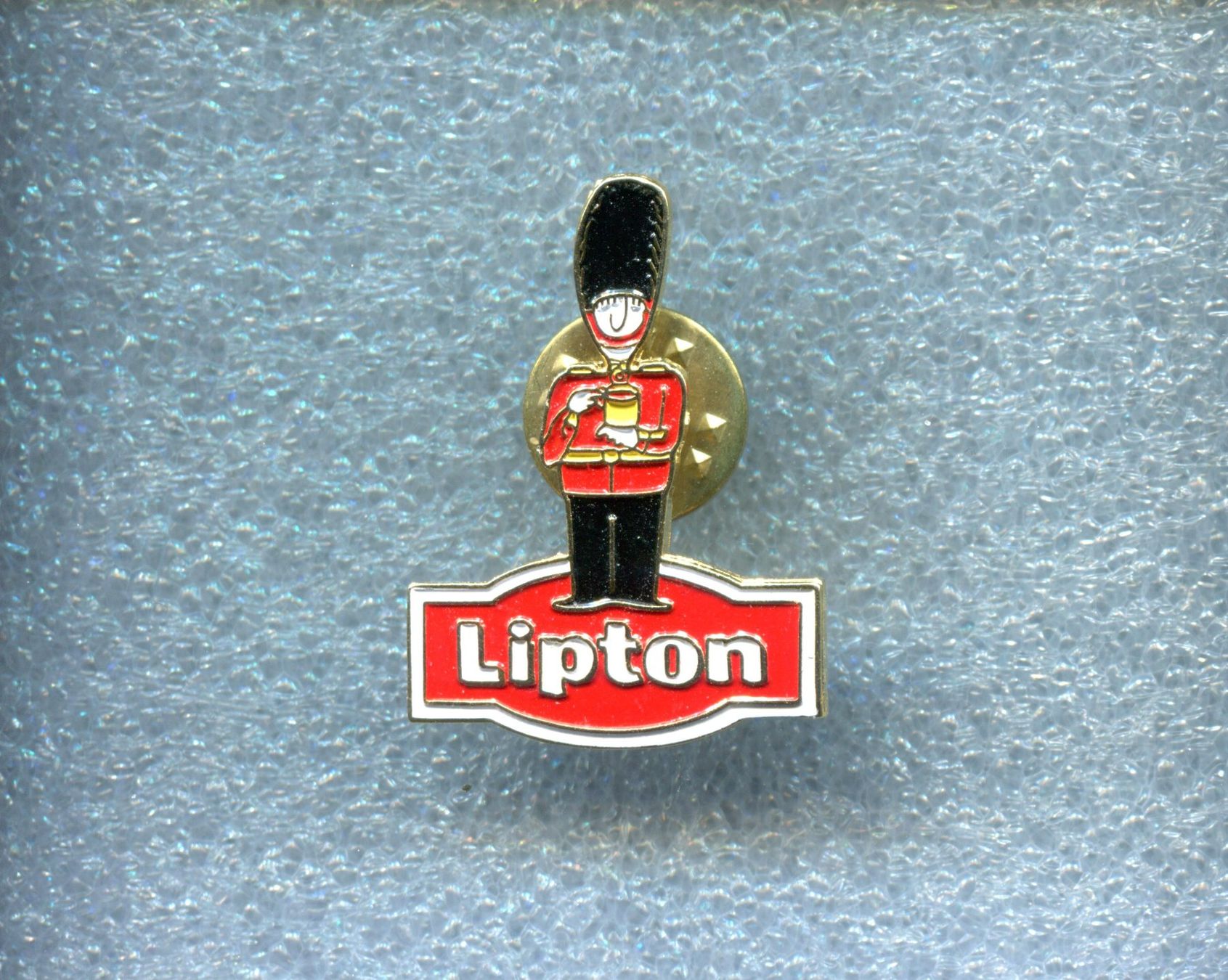 Placchette & Badge: Lipton  Tee – Usato da Winterthur venduto da Sammleroase
