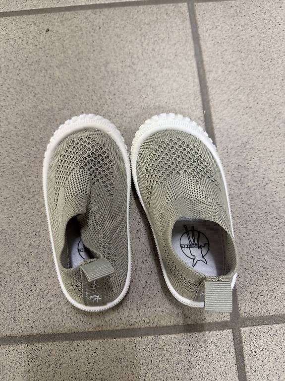 Scarpe per ragazzi: Schuhe kinder Lassig - Gr 21 – Usato da Zürich venduto da mat_5l7y