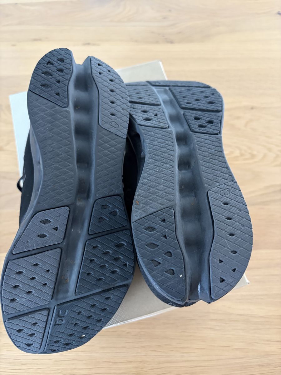On Damenschuhe: On Cloudsurfer 2 – Gebraucht aus Gutenswil von Pati65 3