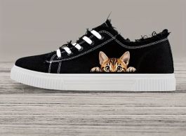 Sneakers schwarz mit Katzenmotiv Grösse 37 ungetragen