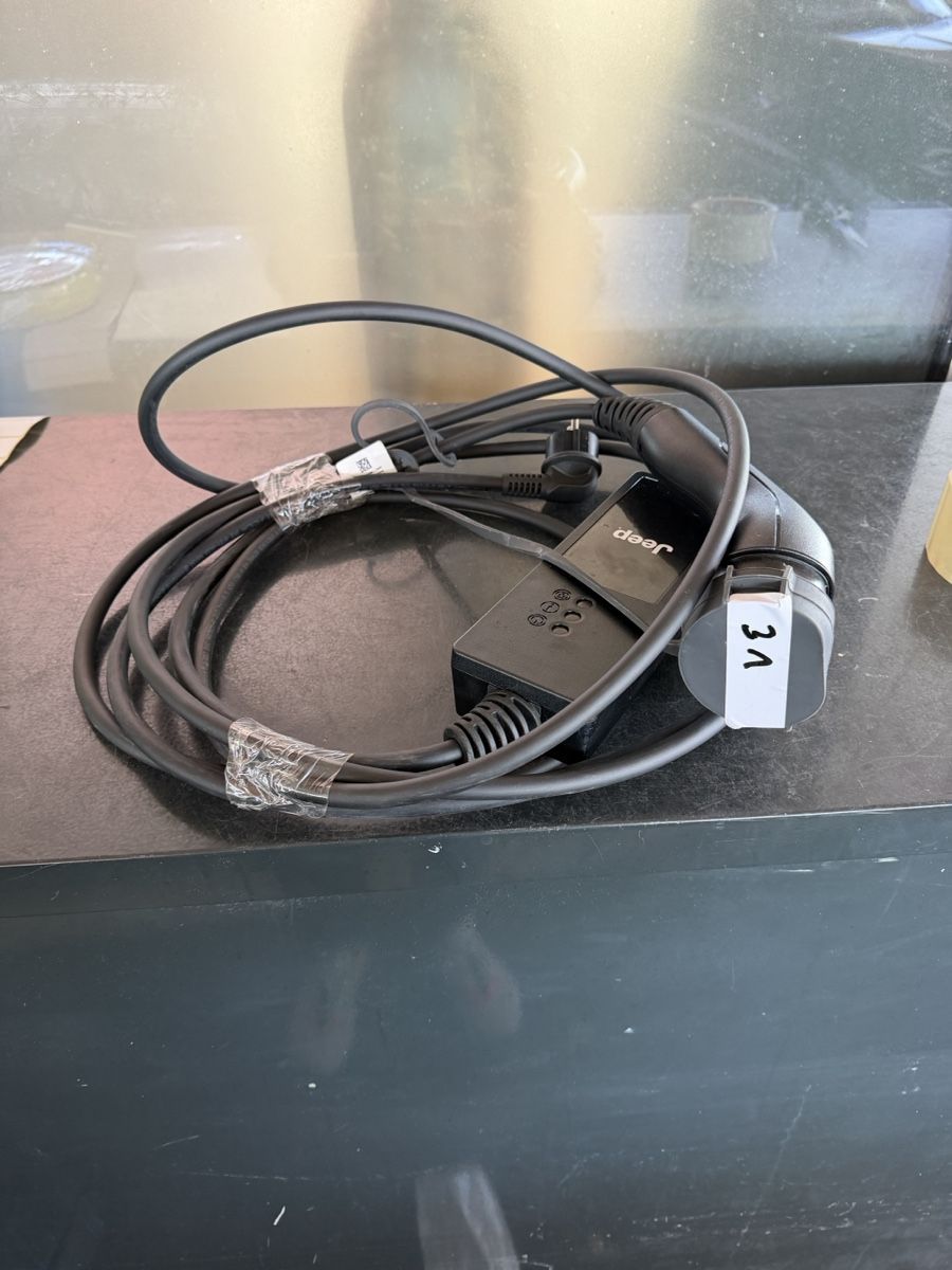 Chargeurs de batterie: Ladegerät Elektroauto EU – D'occasion à Zürich par l.spalletta