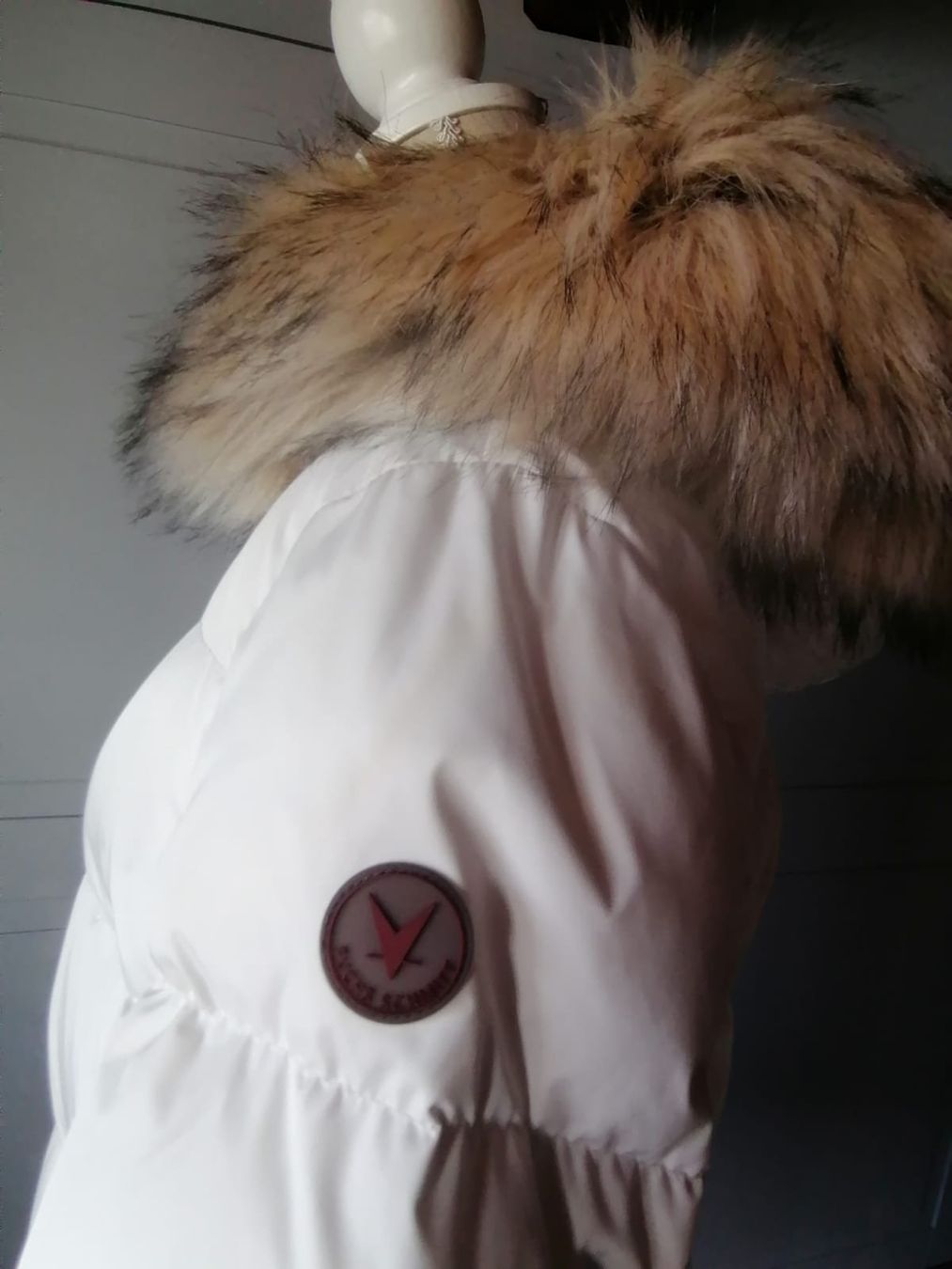 Fuchs Schmitt Vestes: Fuchs Schmitt Daunenjacke – Neuf (Voir description) à Jona par Kgrau3 3