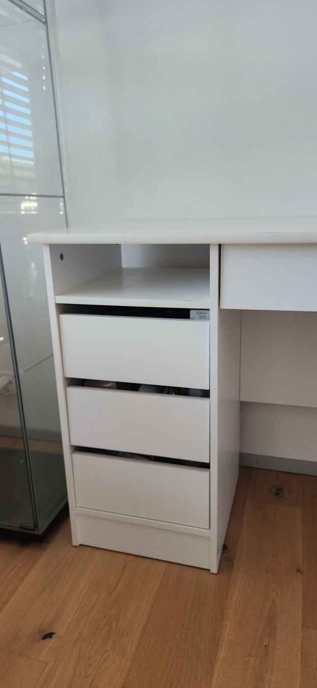 Conforama : Schreibtisch – Usato da Winterthur venduto da pfe_6xgj 1