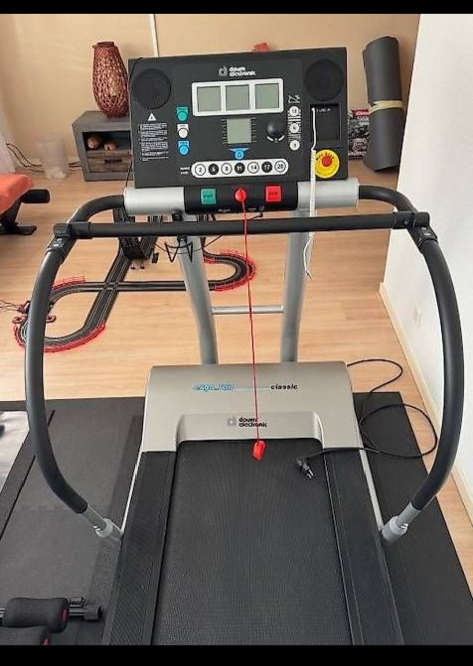 Vélos d'appartement: Laufband DAUM ergo_run classic  – D'occasion à Seengen par TOMMYGGGGG 2