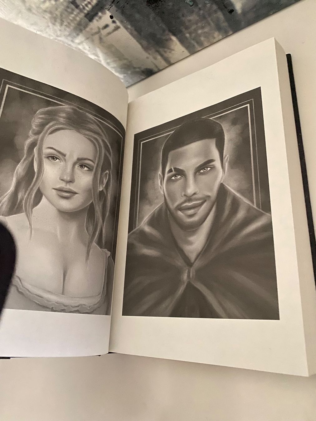 Libri: Jess Wisecup - Between Wrath & Mercy, Hardcover, signed – Nuovo (secondo la descrizione) da Fällanden venduto da Maxim20 4