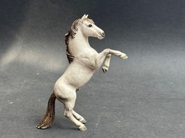 Schleich Mustang Hengst stehend Pferd steigend