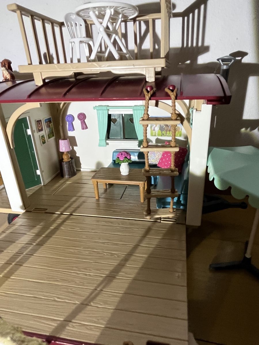 Schleich Giocattoli: Schleich Camper – Usato da Burgdorf venduto da Bunnyface 1