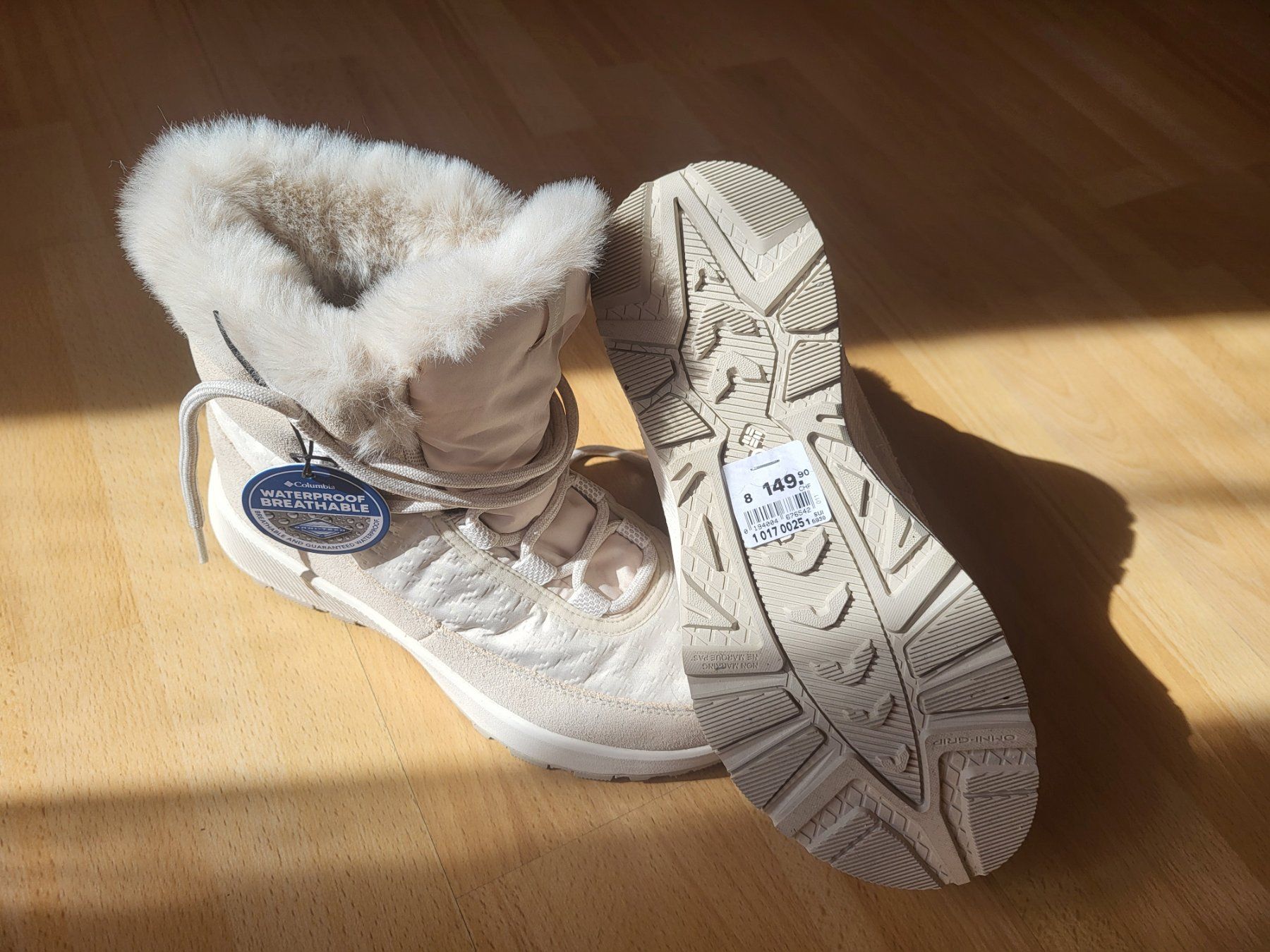 Columbia Damenschuhe: Columbia Winterstiefel Gr 39 fabrikneu – Gebraucht aus Eggiwil von kariiina 1