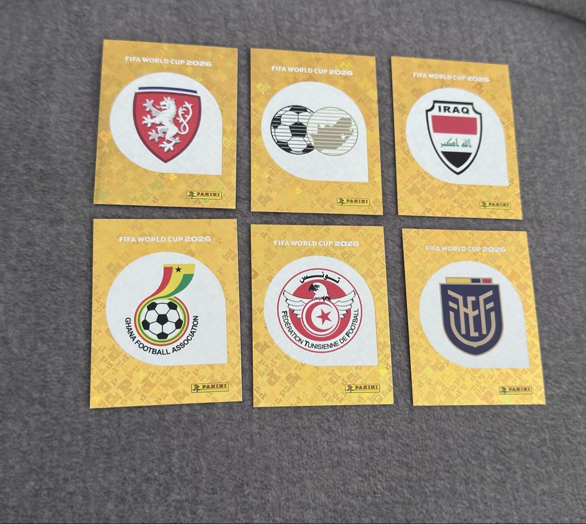 Panini Sammelbilder & Trading cards: Panini 6 verschiedene Wappen – Neu (gemäss Beschreibung) aus Zofingen von Kev_879h