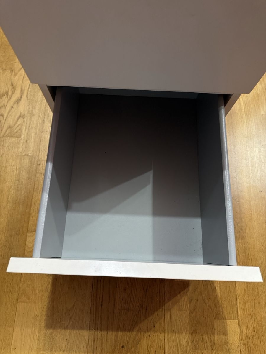 Ikea Cassettiere: Ikea Malm Kommode – Usato da Zürich venduto da Salsera79 5