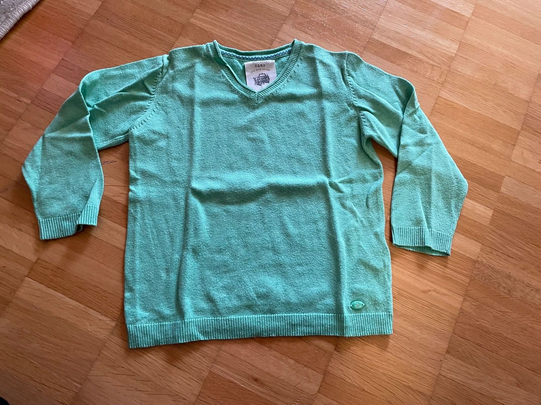 Zara Pulls et sweat-shirts: ZARA Pulli Gr. 104 – D'occasion à Jona par Good_luck1_ 7
