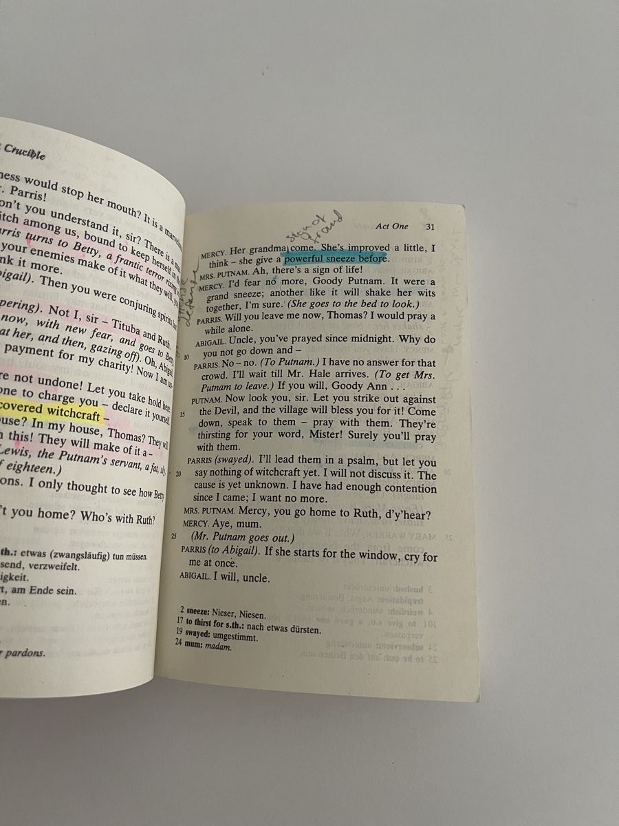 Libri: The Crucible von Arthur Miller – Usato da Neuenegg venduto da aba_g85b 1