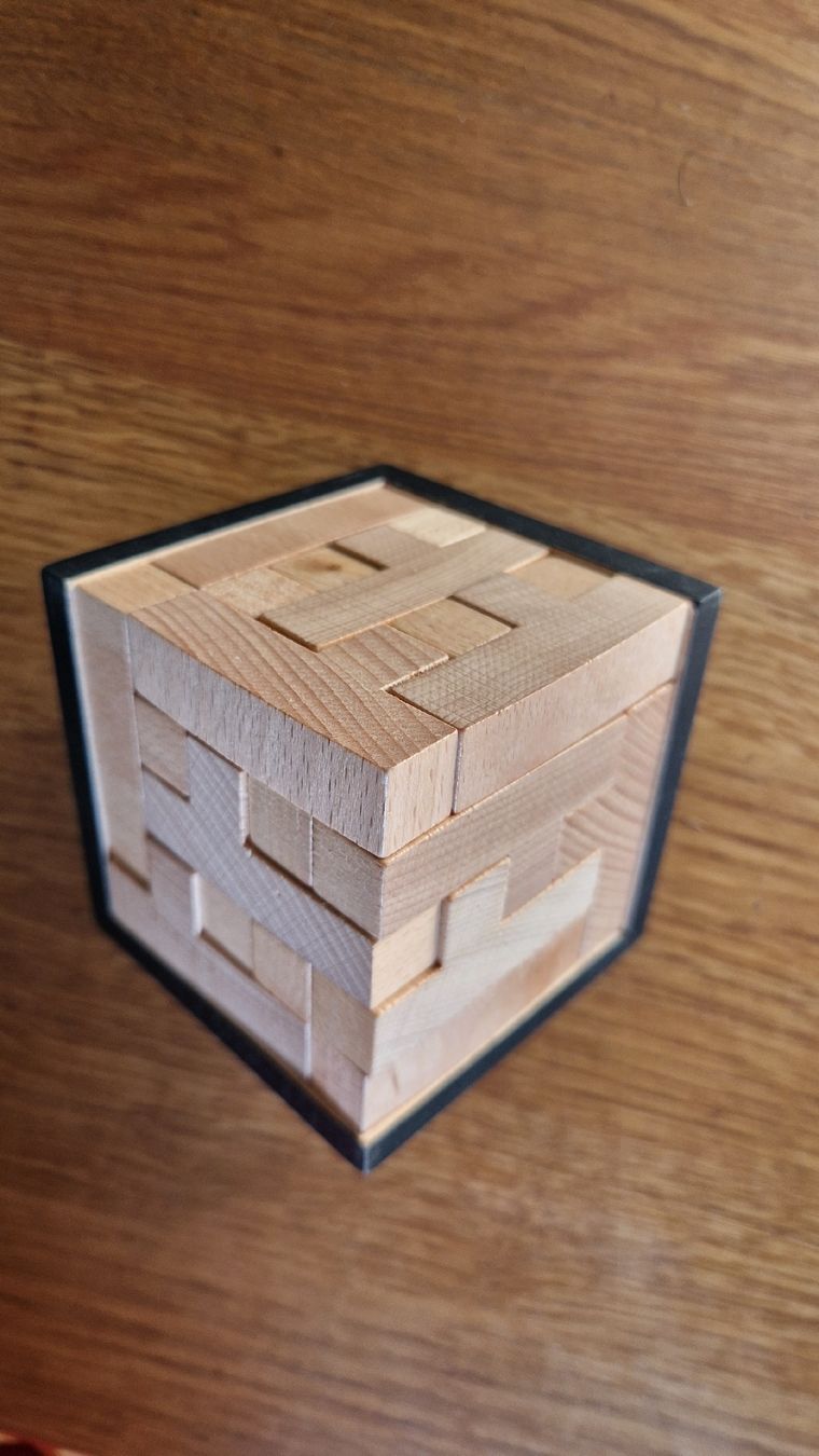 Giochi: Puzzlewürfel Spiel – Usato da Winterthur venduto da simonc_95 1
