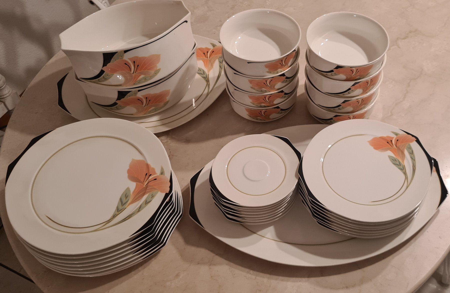 Geschirrsets: Set Villeroy et Boch Collection Iris 1989 – Neu (gemäss Beschreibung) aus Noville von mel_bsj2