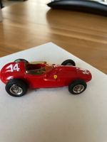 Ferrari Formel 1 EtnuriamodelDino 296 1/43 Hand Made Neuwert