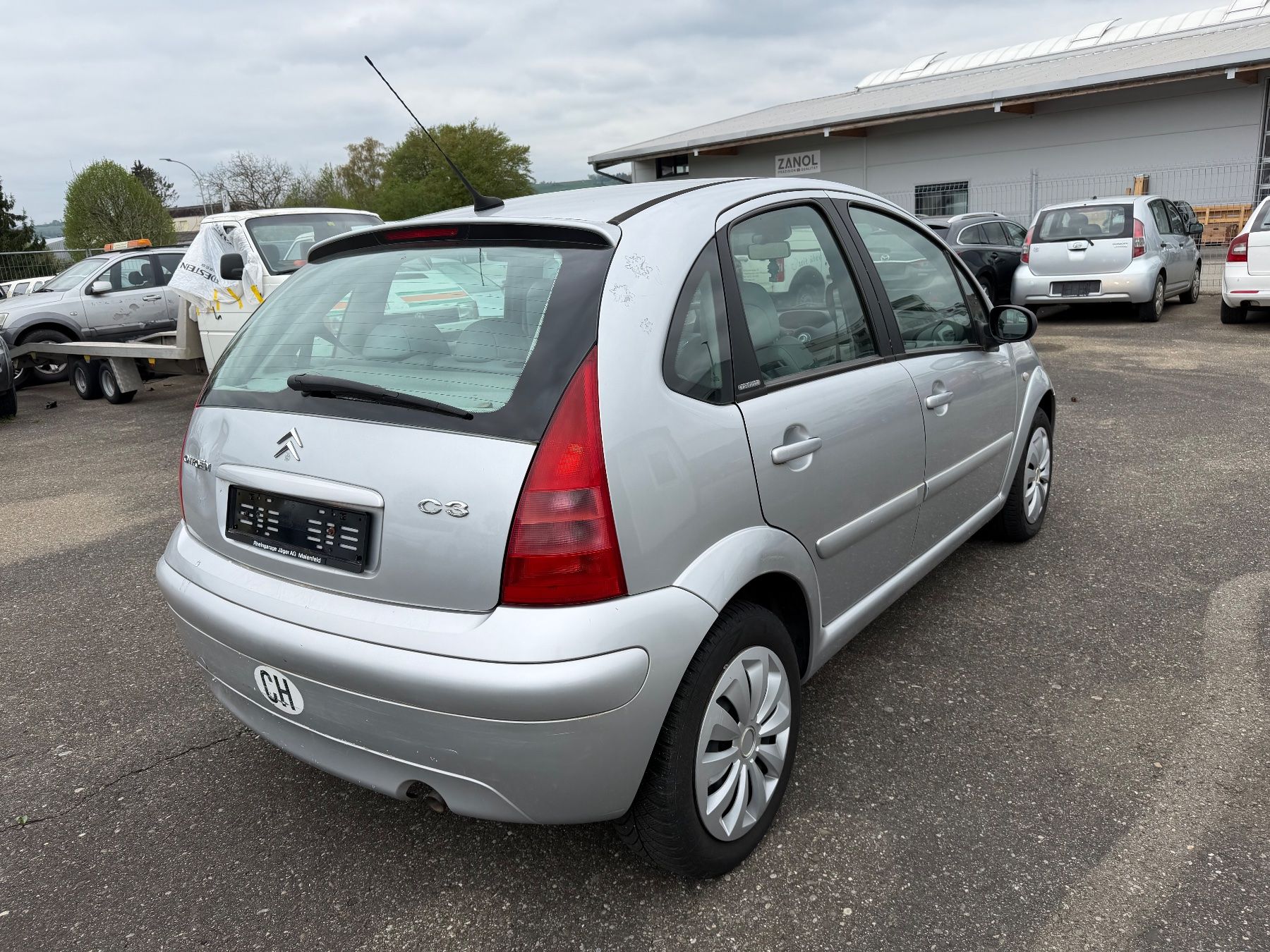 Citroën Automobili: CITROEN C3 1.4i SX Automatic – Usato da Siblingen venduto da Zaidan.Auto_Ankauf 3