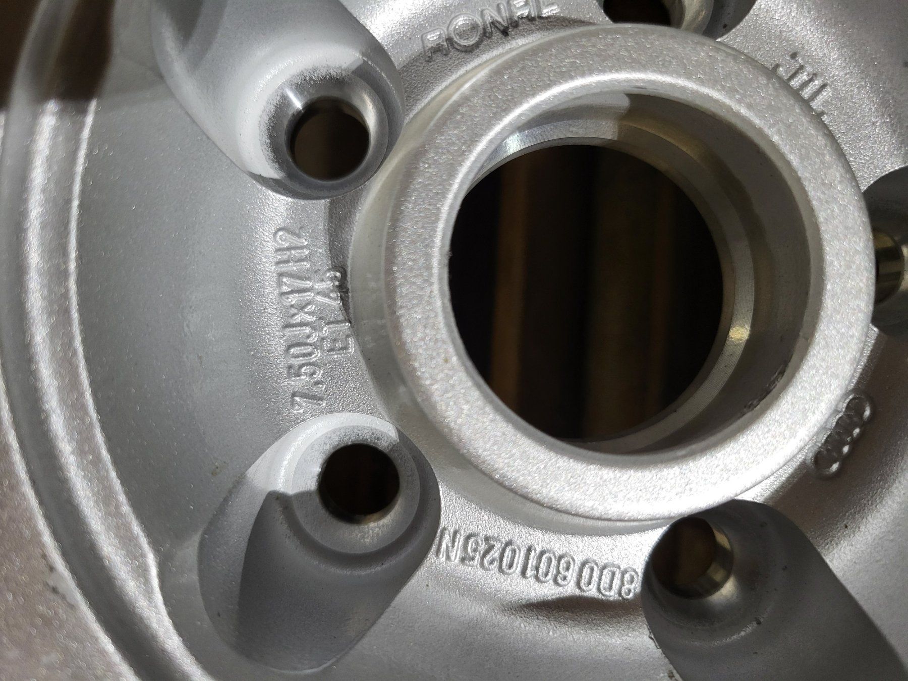 Audi Pneus & Roues: Audi S4 B5 Felgen – D'occasion à Saland par Jpf730 2