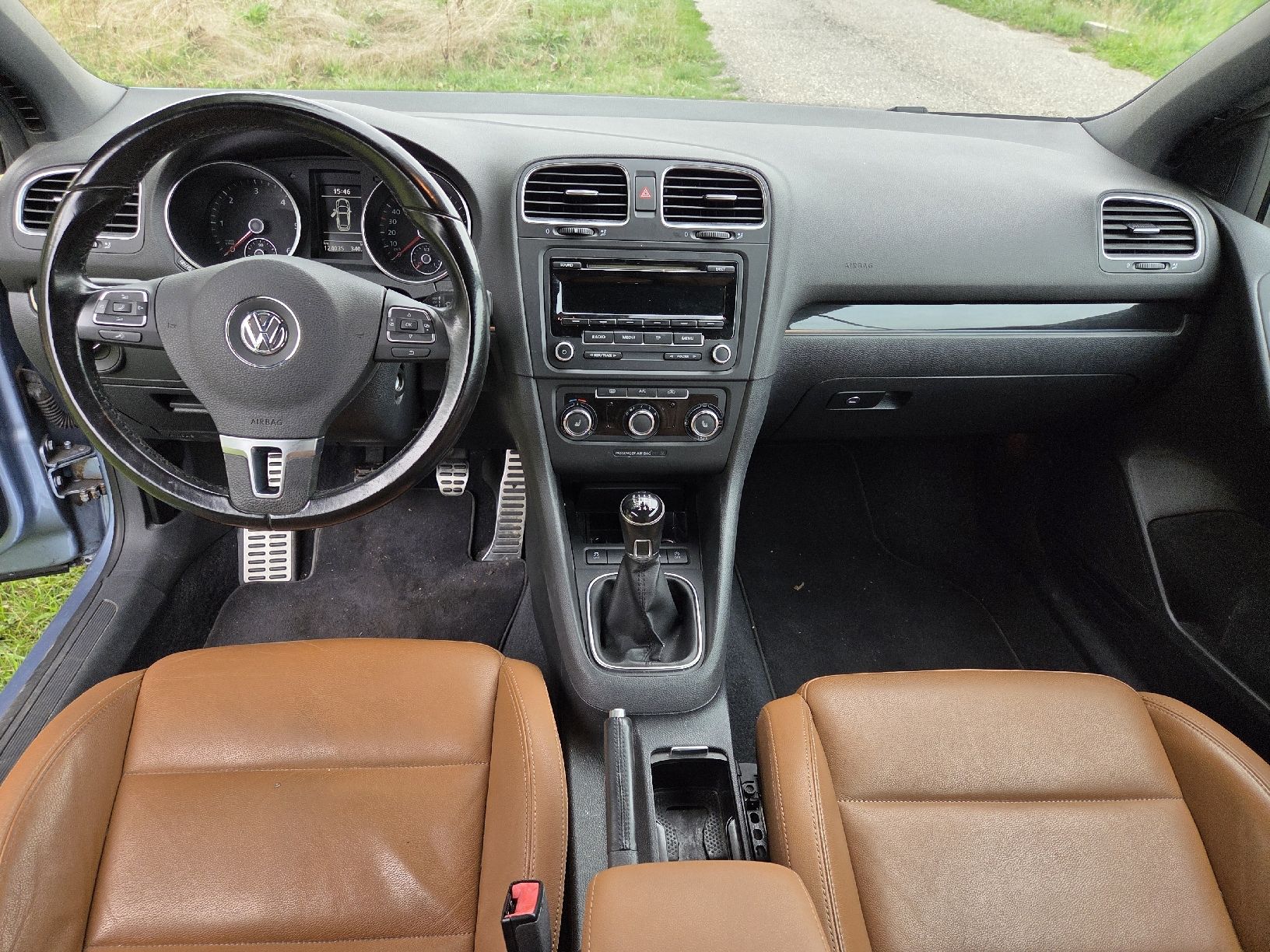 VW Automobili: VW Golf Cabrio 2.0 TDI – Usato da Veyrier venduto da manxsl354 6