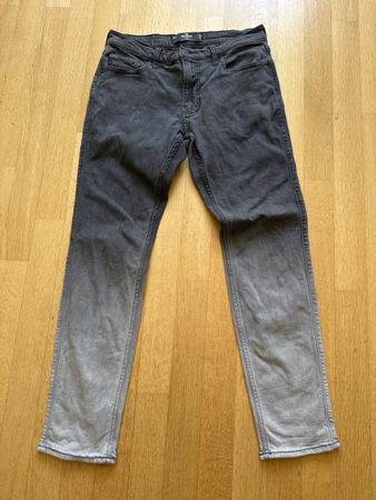 Hollister Jeans Gr. 32/32 skinny