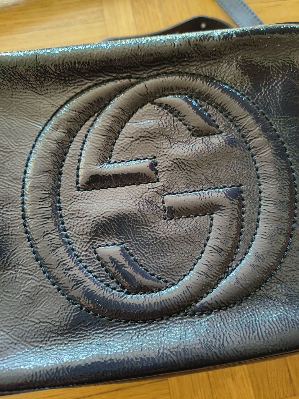 Gucci Altro in  Abbigliamento & Accessori: Gucci Soho Navy blue with gold hardware – Usato da Grand-Lancy venduto da starfish1980 1